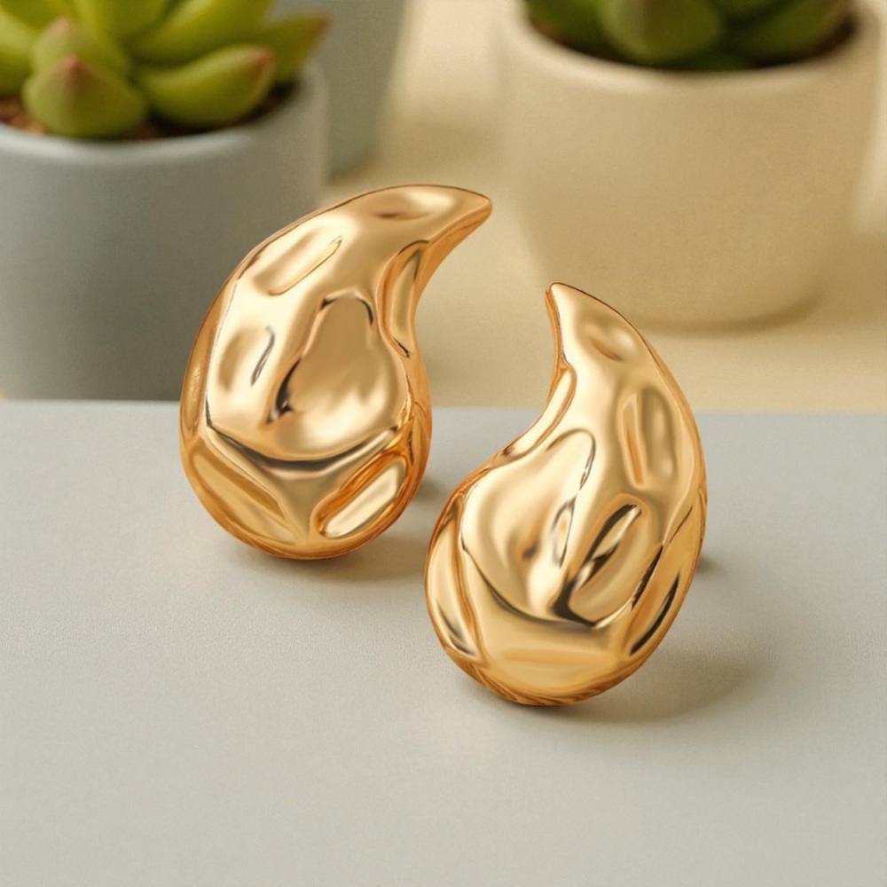 ✅NEW✅ 18K Gold Plated Stainless Steel Hammered Teardrop Earrings